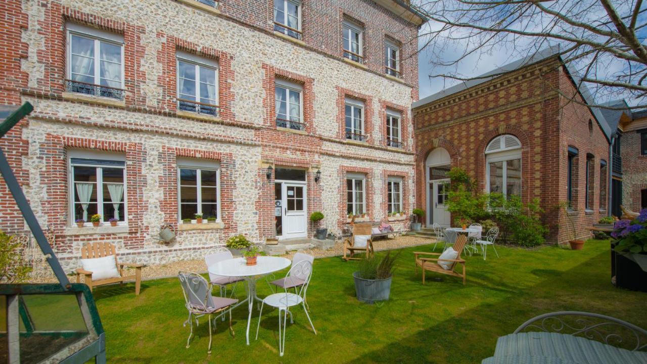 Chambres d'Hôtes A L'ecole Buissonniere Honfleur Exterior foto