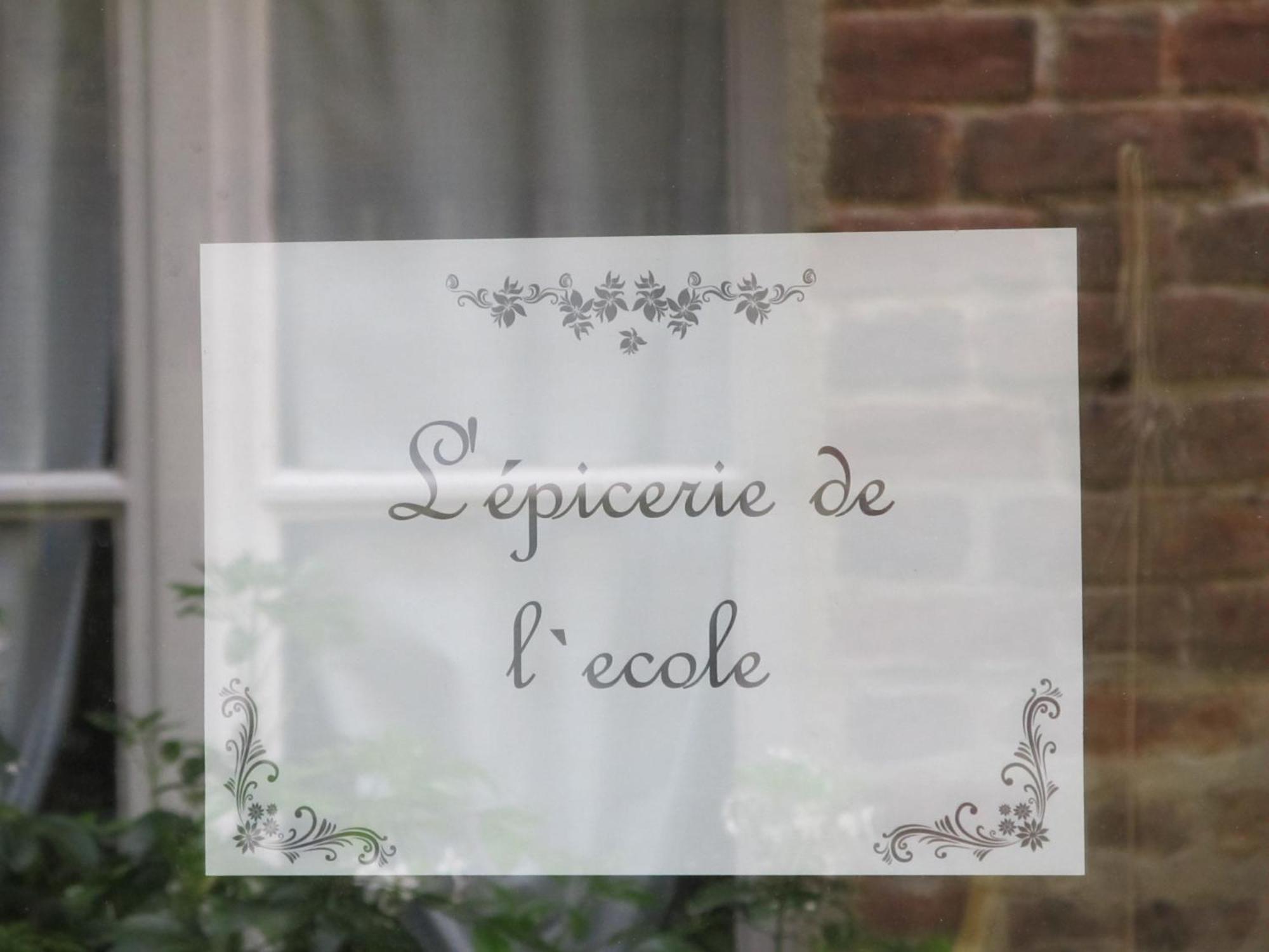 Chambres d'Hôtes A L'ecole Buissonniere Honfleur Exterior foto